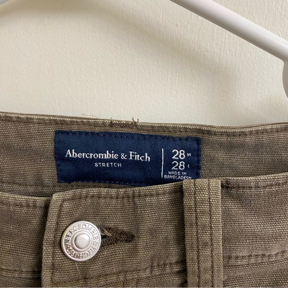 Abercrombie Cropped Carpenter Pant - Picture 2 of 2